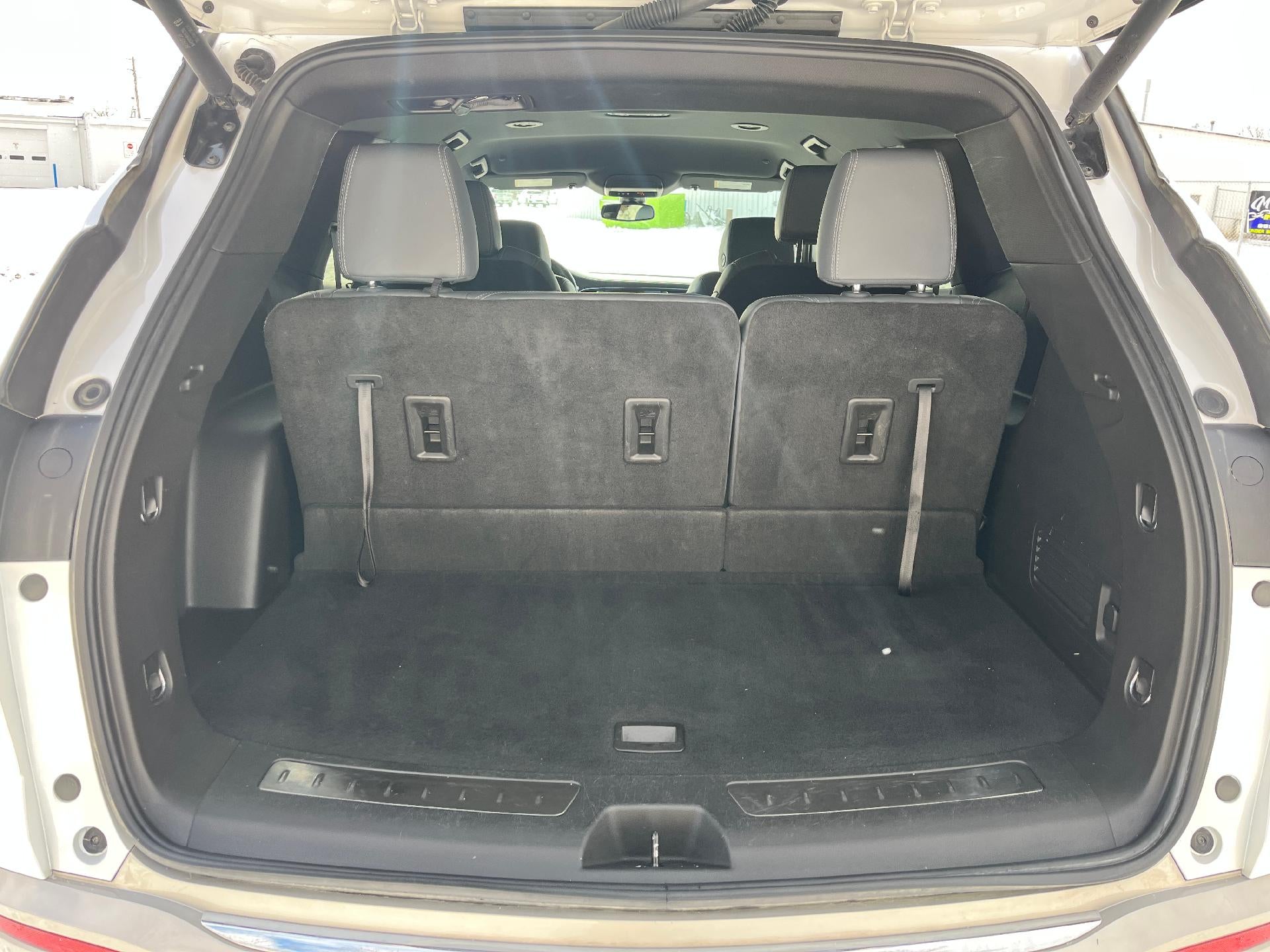 2022 Buick Enclave Essence