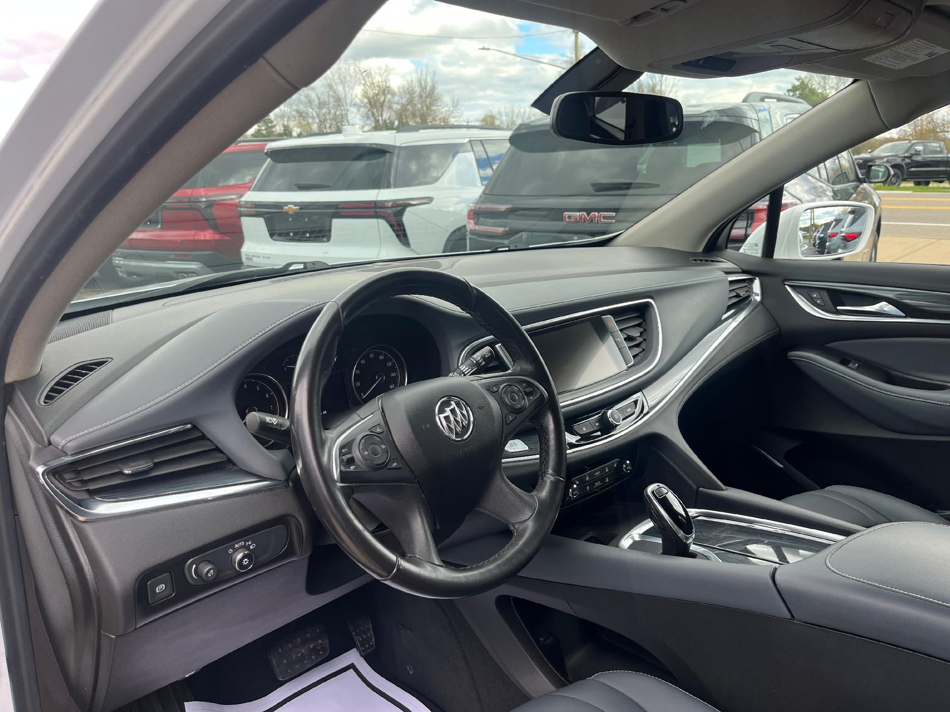 2019 Buick Enclave Essence