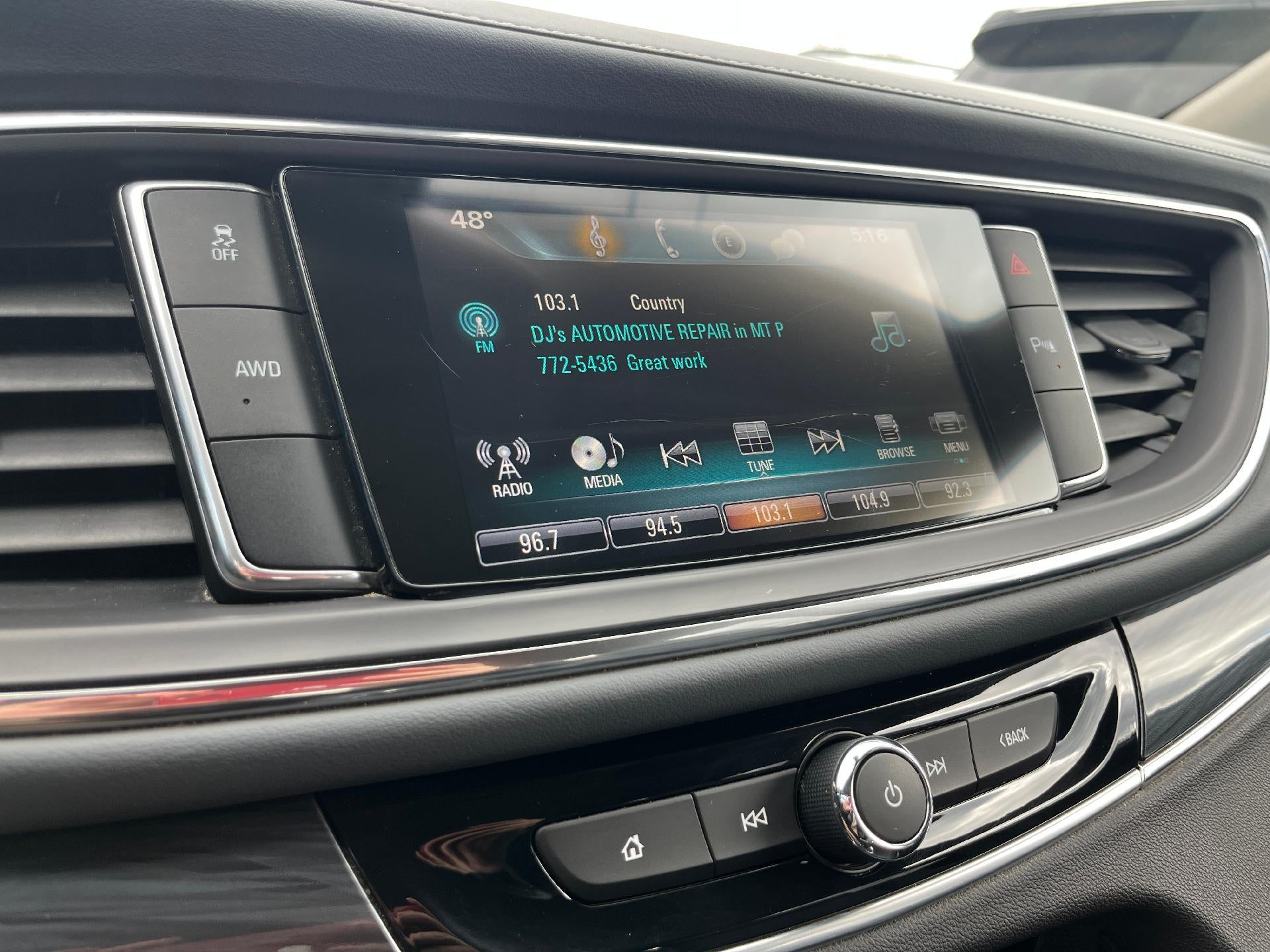2019 Buick Enclave Essence