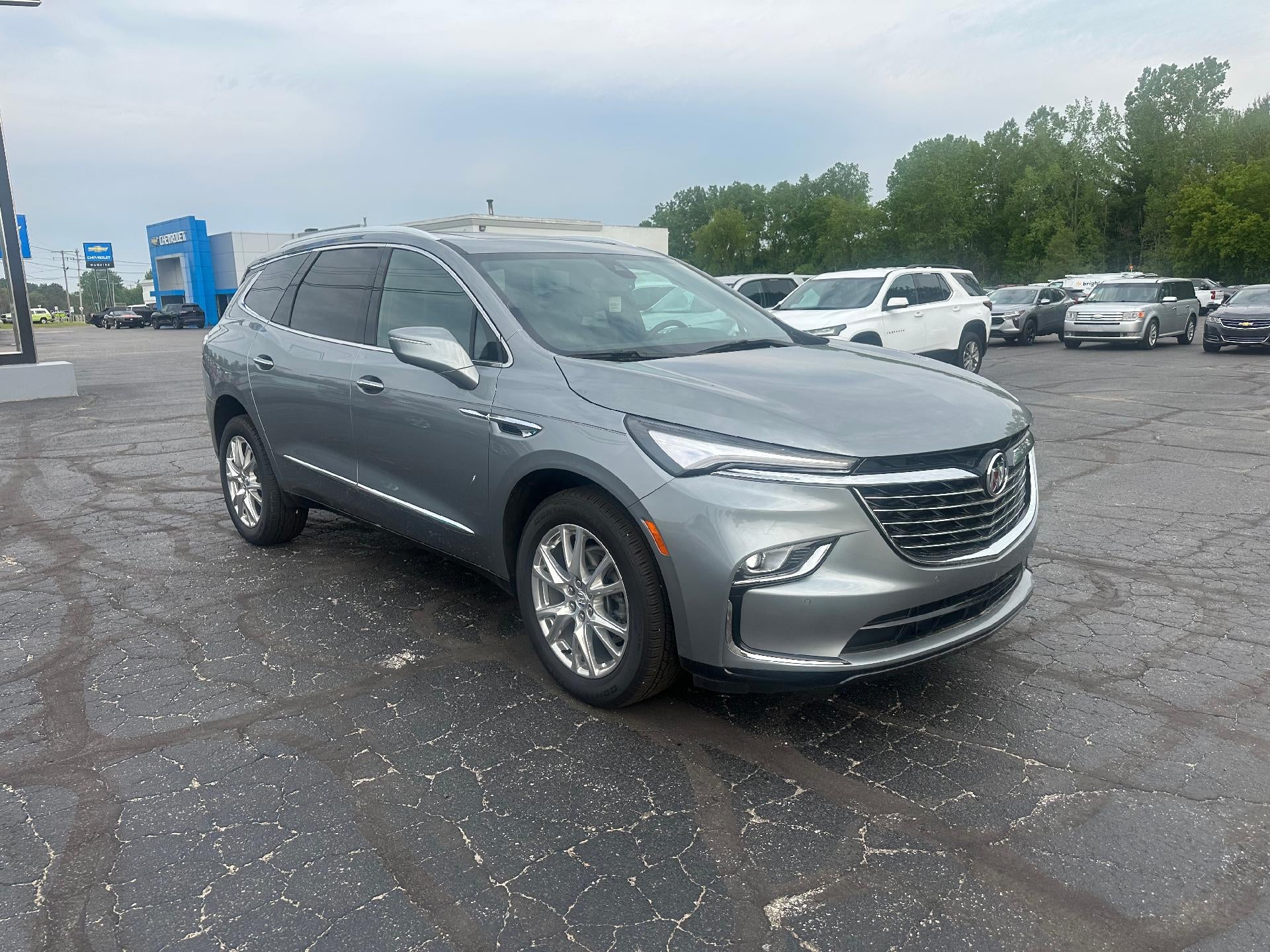 2024 Buick Enclave Essence