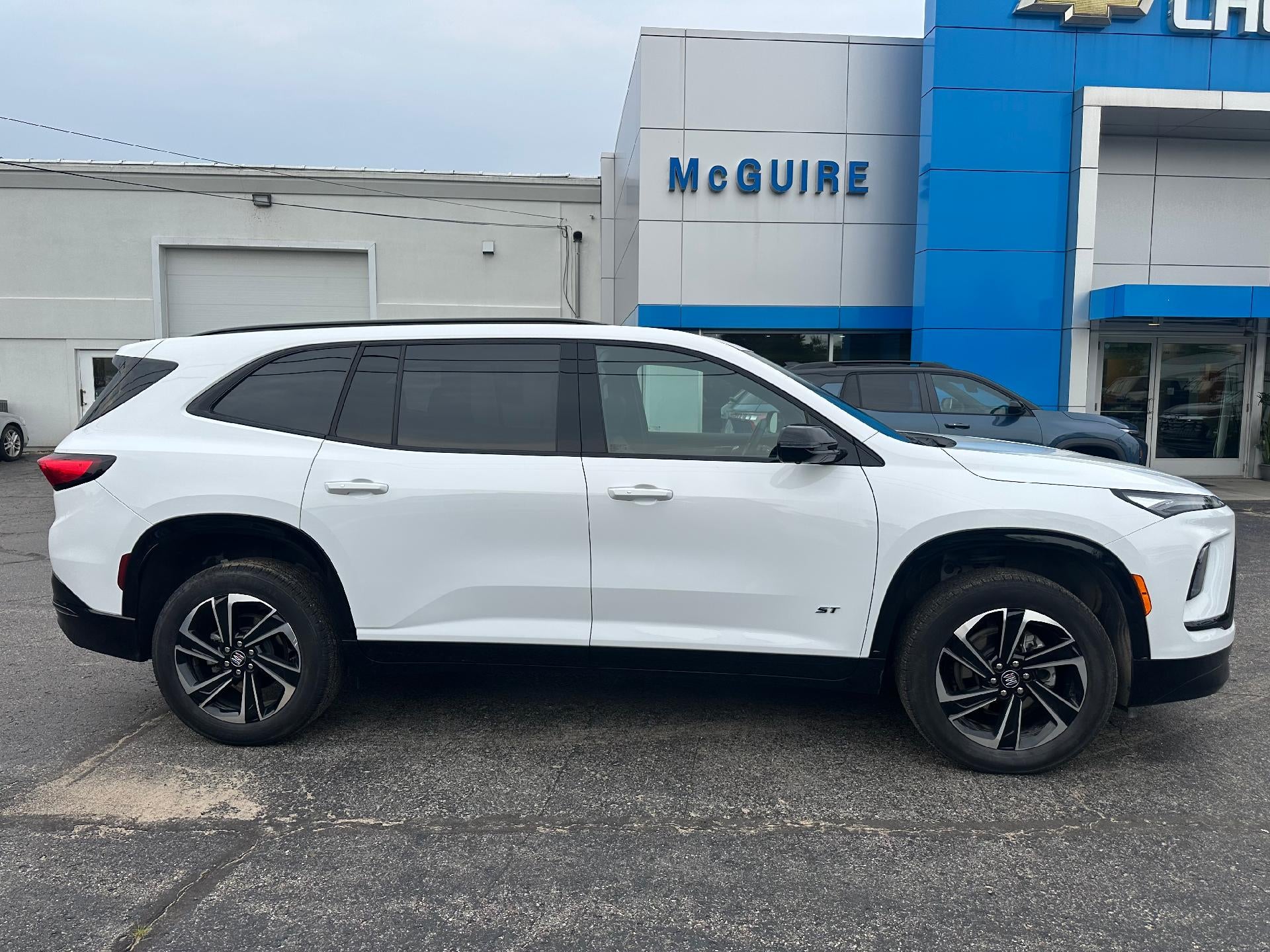 2026 Buick Enclave Sport Touring