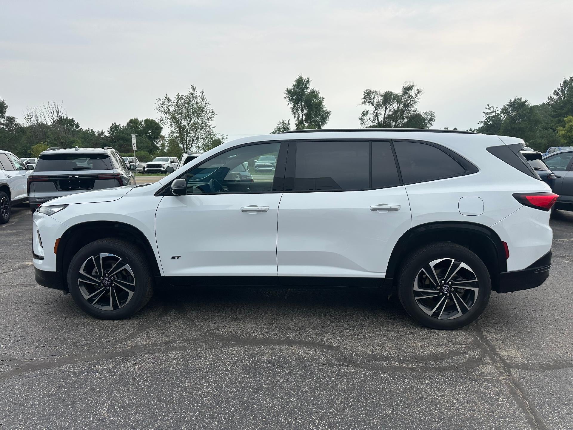 2026 Buick Enclave Sport Touring