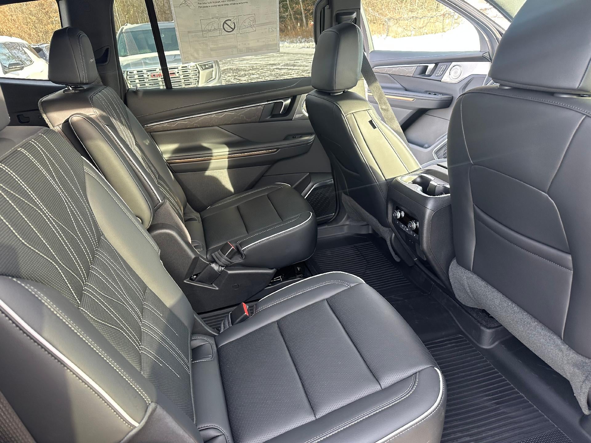 2025 Buick Enclave Avenir