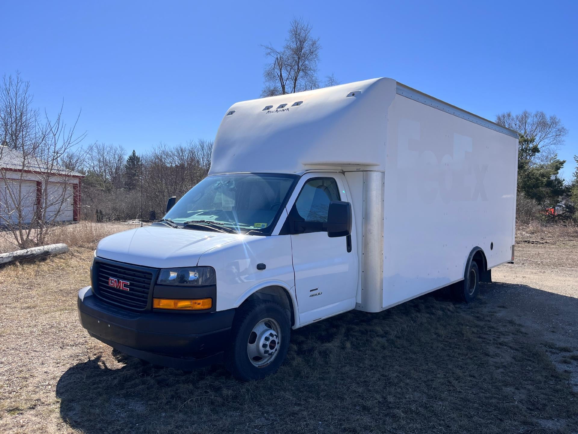 2021 GMC Savana Cutaway 4500 Base