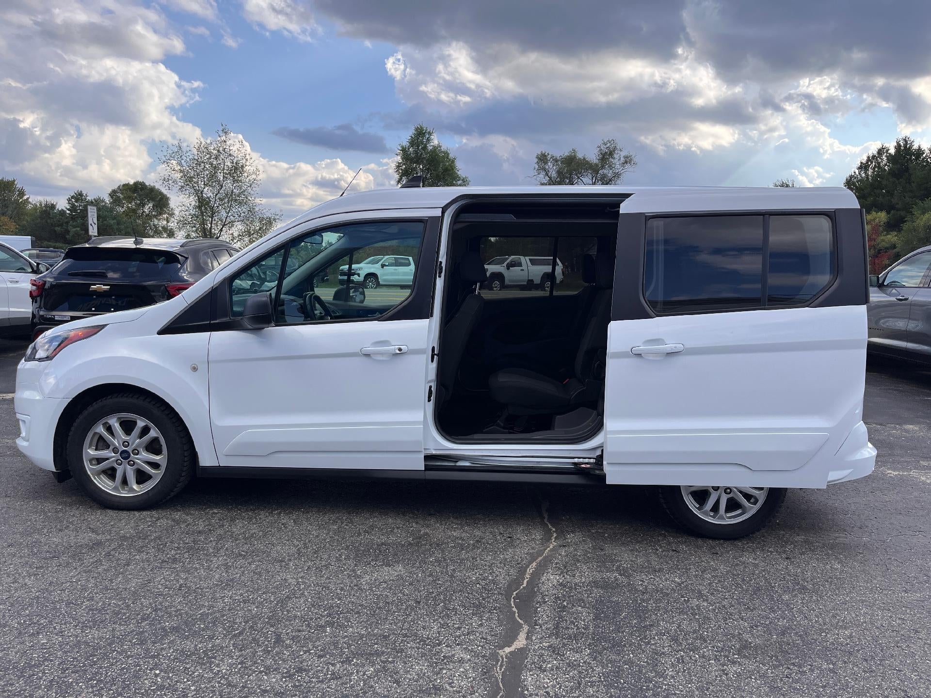2023 Ford Transit Connect XLT Passenger Wagon